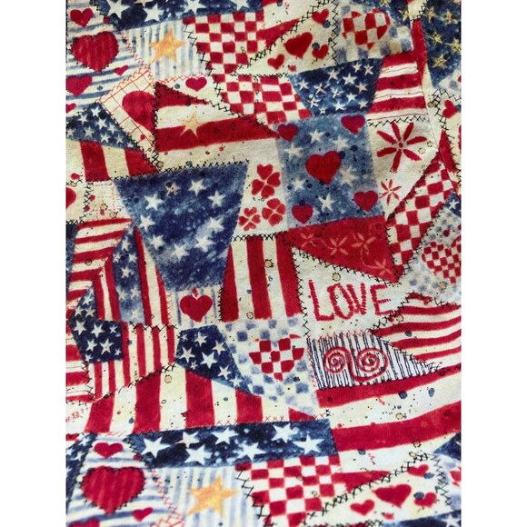 Patriotic Scrub Top With Love & Flags Print - Picture 4 of 9